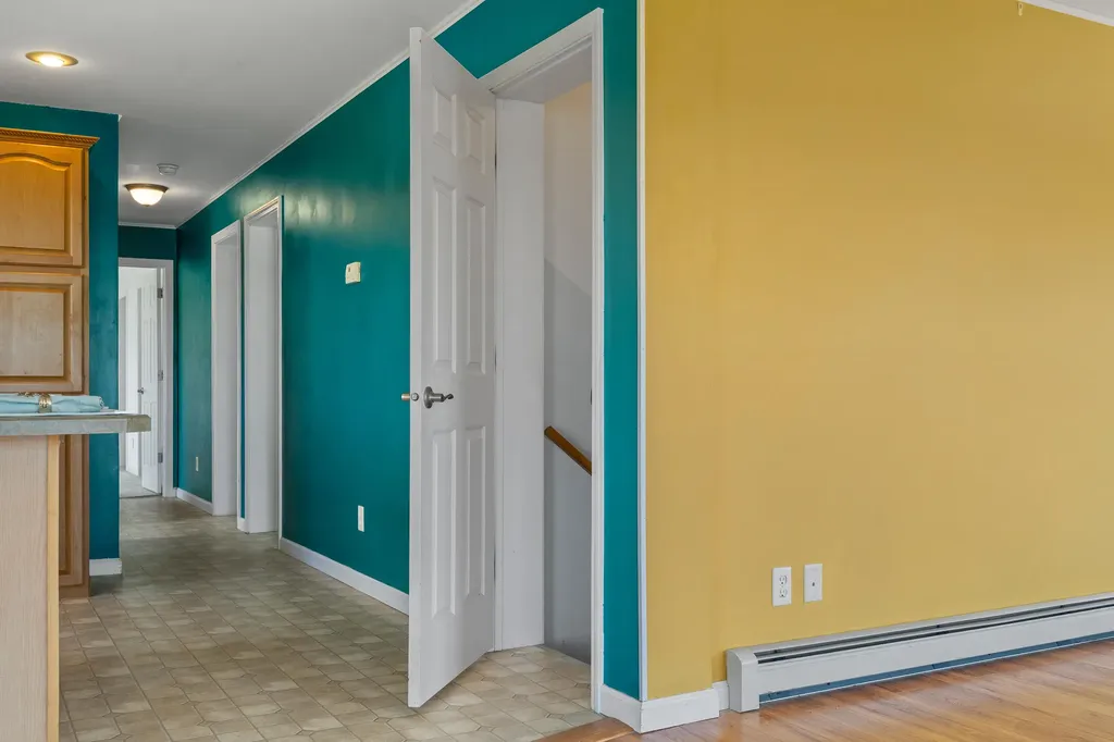 484 Woodside Road Brunswick ME 04011