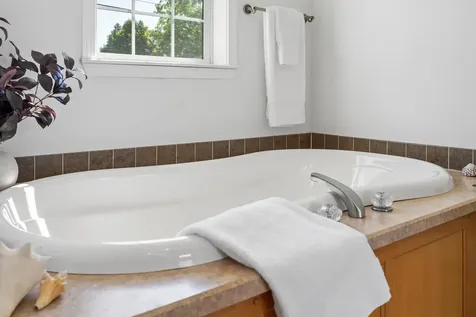 484 Woodside Road Brunswick ME 04011