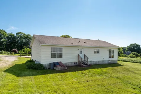484 Woodside Road Brunswick ME 04011