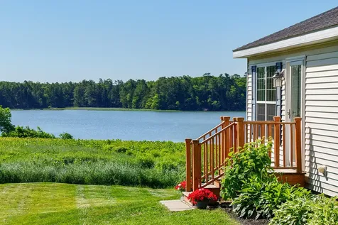 484 Woodside Road Brunswick ME 04011