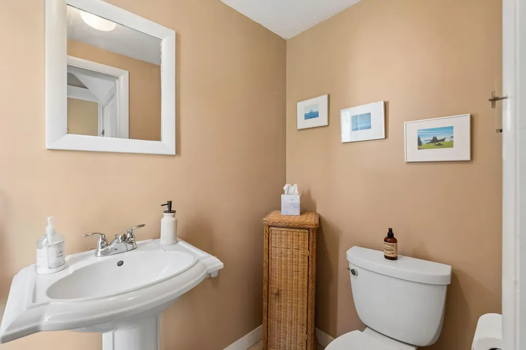 378 Middle Street Bath ME 04530