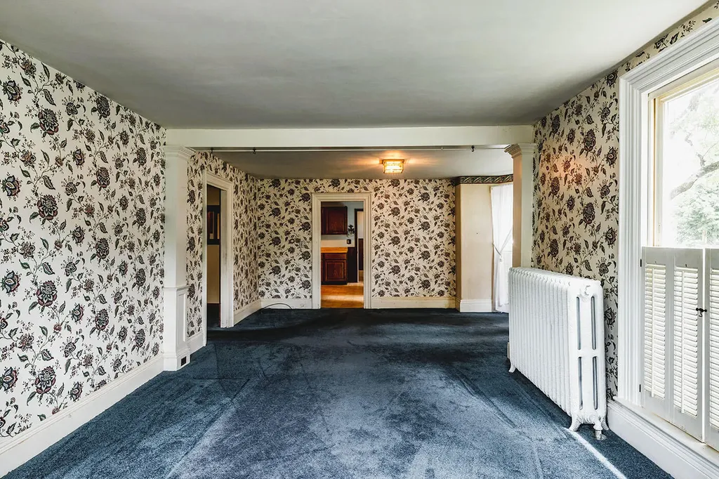 27 Warren Street Rockland ME 04841