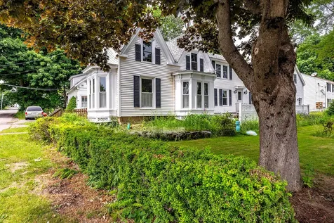 27 Warren Street Rockland ME 04841