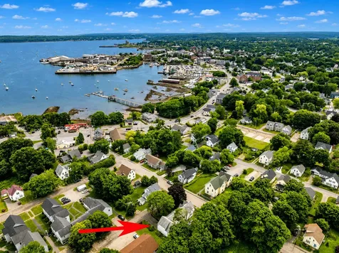 27 Warren Street Rockland ME 04841