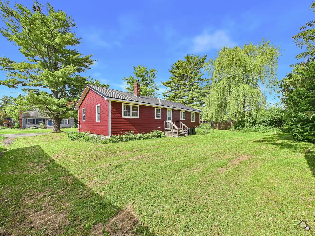 37 Marlboro Avenue Augusta ME 04330