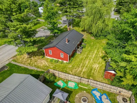 37 Marlboro Avenue Augusta ME 04330