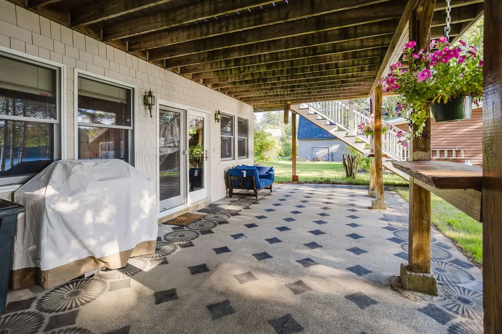50 Keith Street Livermore ME 04253