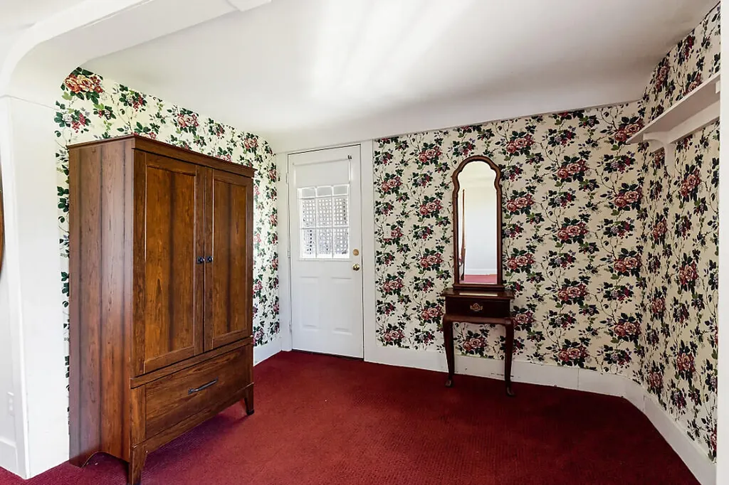 5 Bradford Road Wiscasset ME 04578