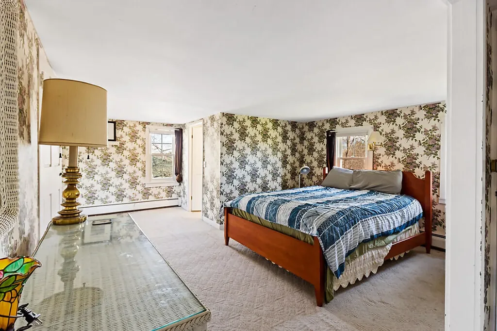5 Bradford Road Wiscasset ME 04578