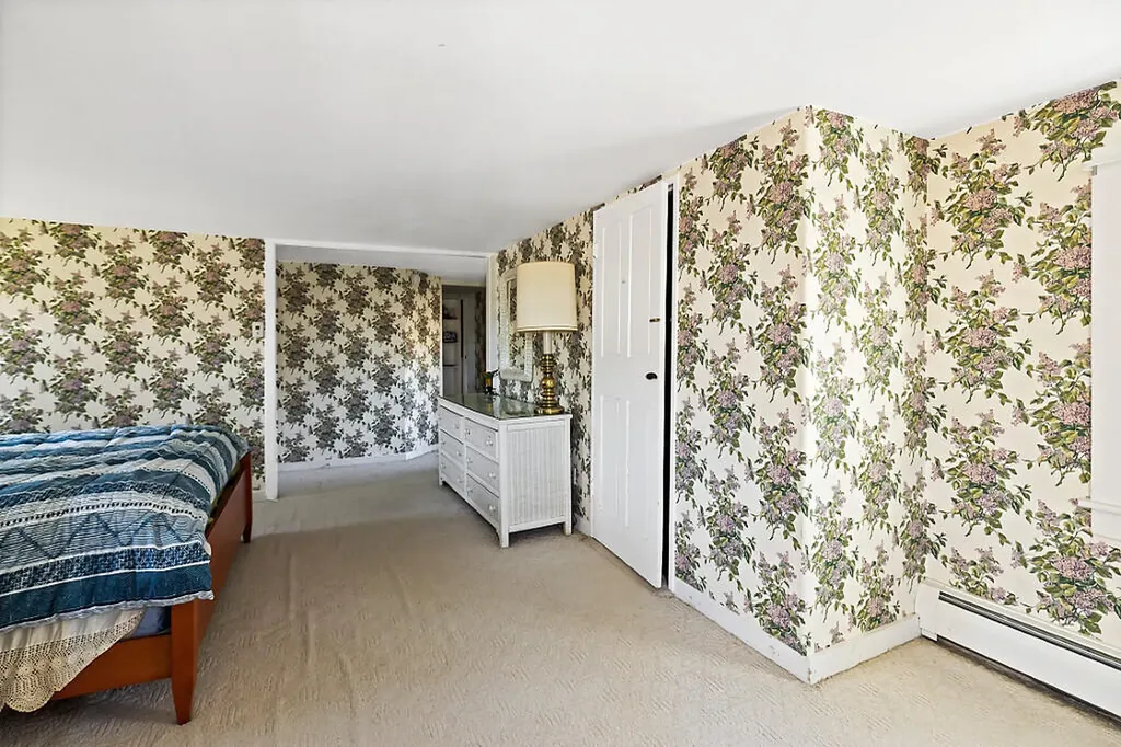 5 Bradford Road Wiscasset ME 04578