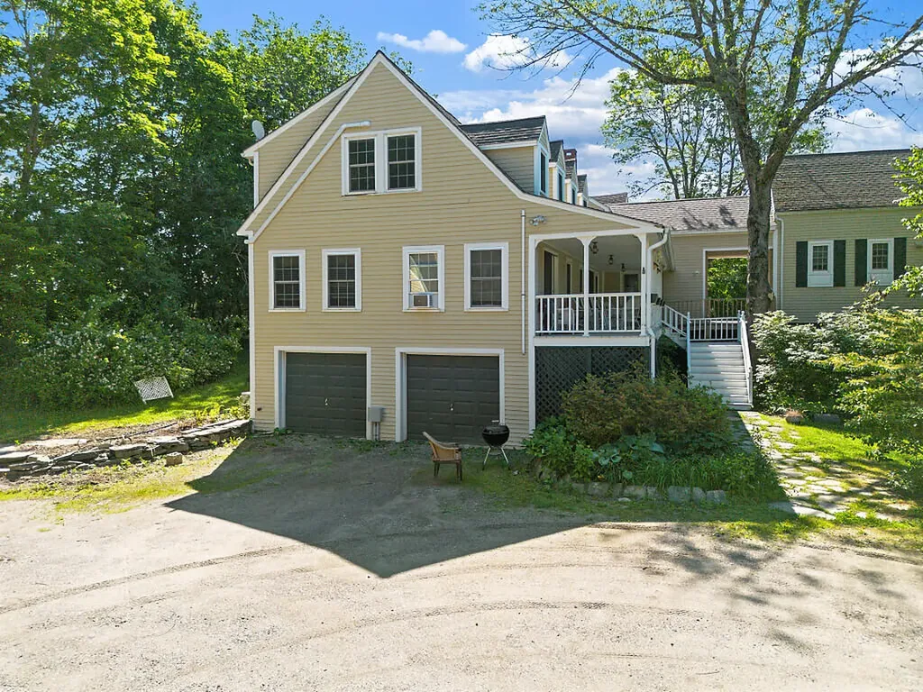 5 Bradford Road Wiscasset ME 04578