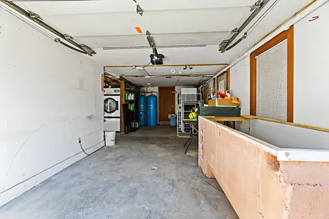 5 Bradford Road Wiscasset ME 04578