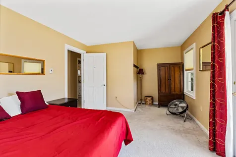 5 Bradford Road Wiscasset ME 04578