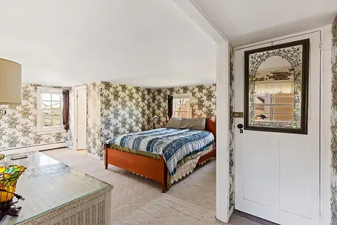 5 Bradford Road Wiscasset ME 04578