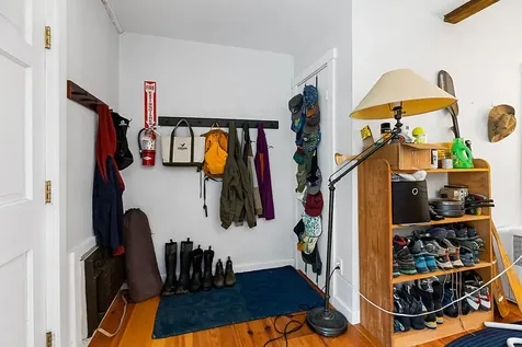 5 Bradford Road Wiscasset ME 04578