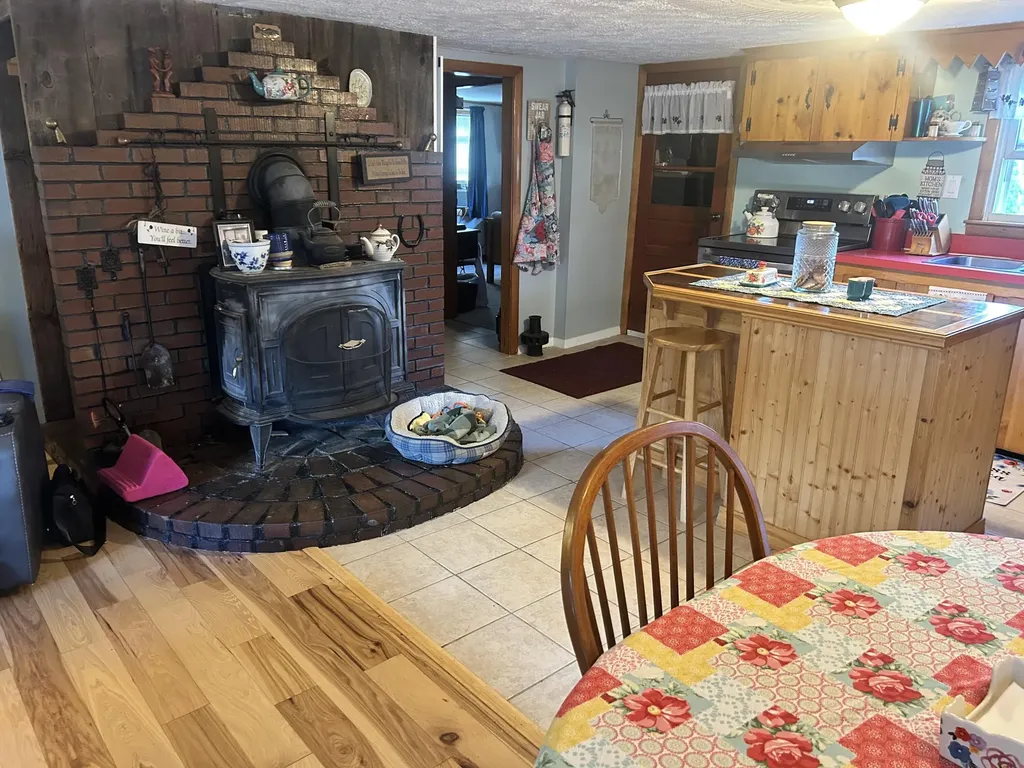17 Goodwin Road Carthage ME 04224