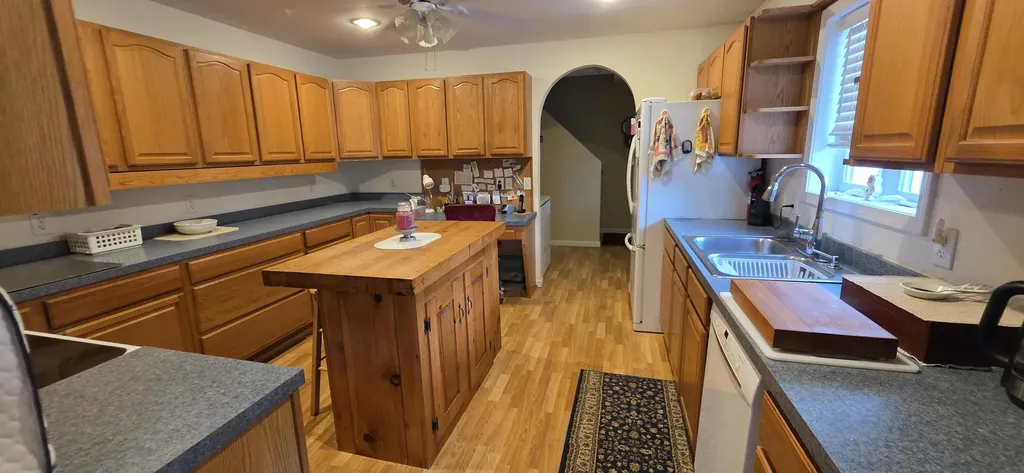 1110 West Road Bowdoin ME 04287