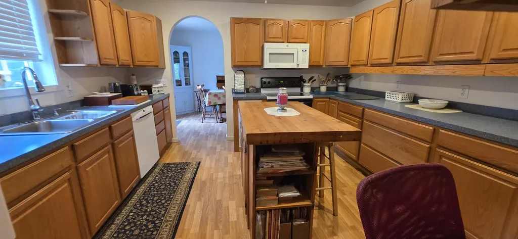 1110 West Road Bowdoin ME 04287