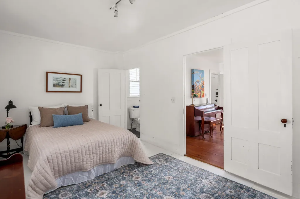 441 Main Street Thomaston ME 04861