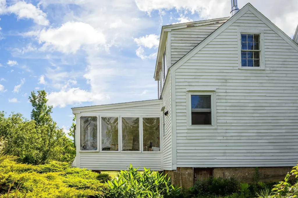 441 Main Street Thomaston ME 04861
