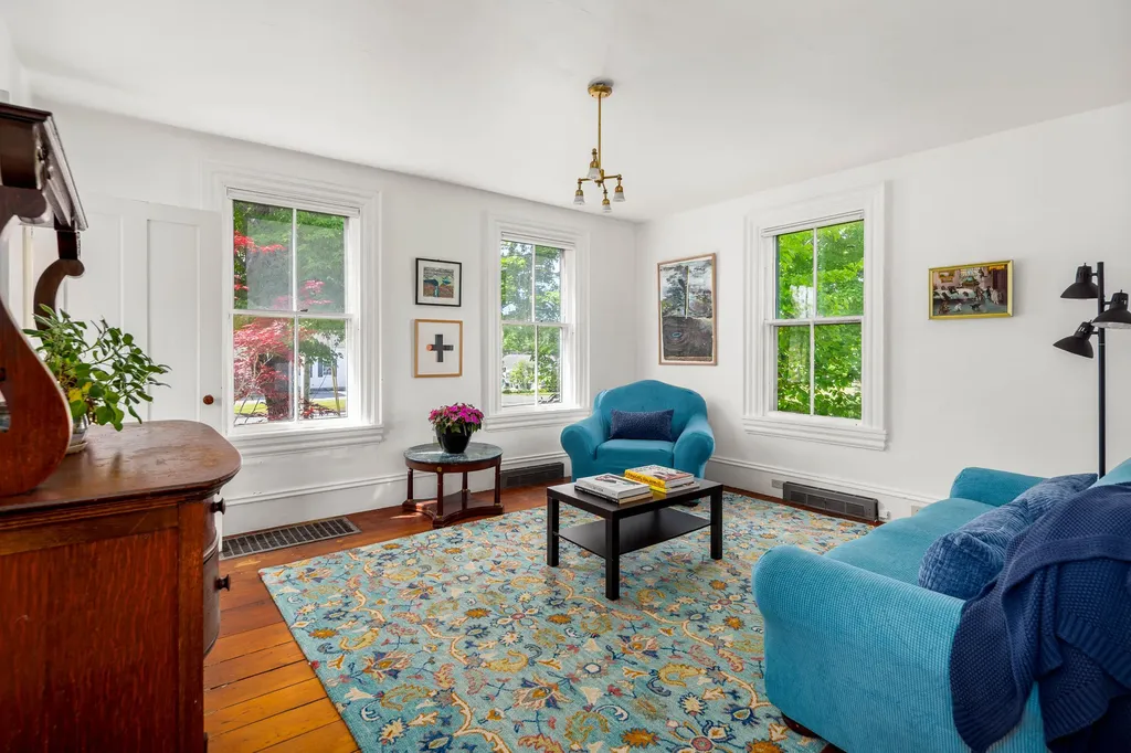441 Main Street Thomaston ME 04861