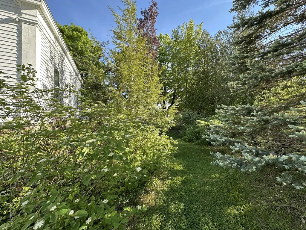 441 Main Street Thomaston ME 04861