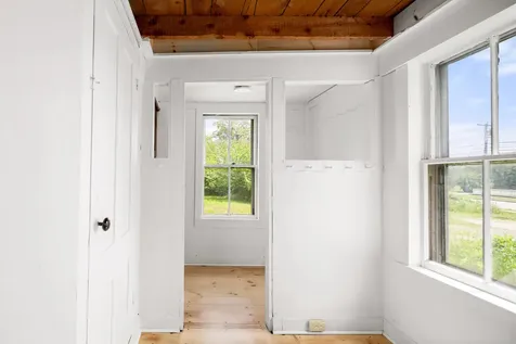 441 Main Street Thomaston ME 04861