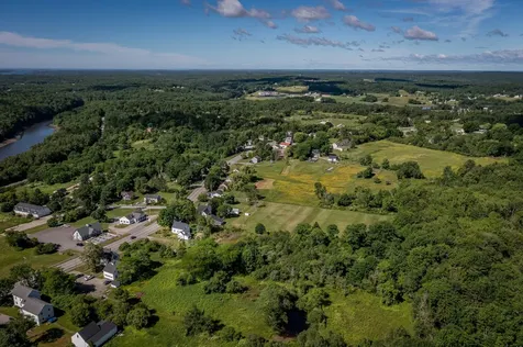 441 Main Street Thomaston ME 04861