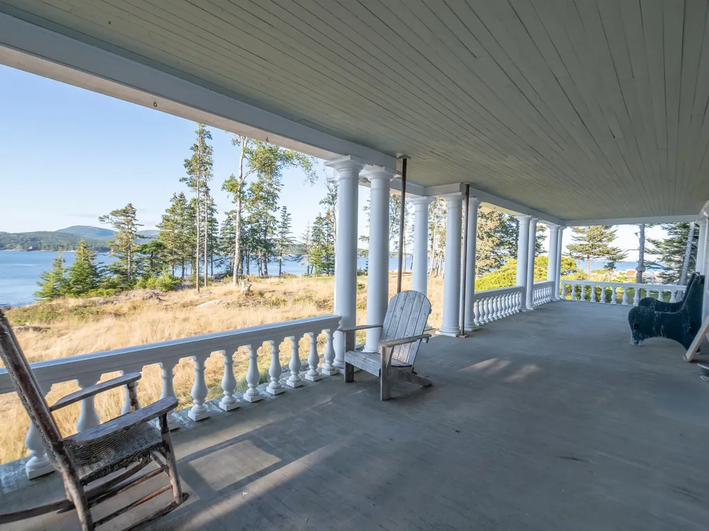 19 N Sutton Island Cranberry Isles ME 04625