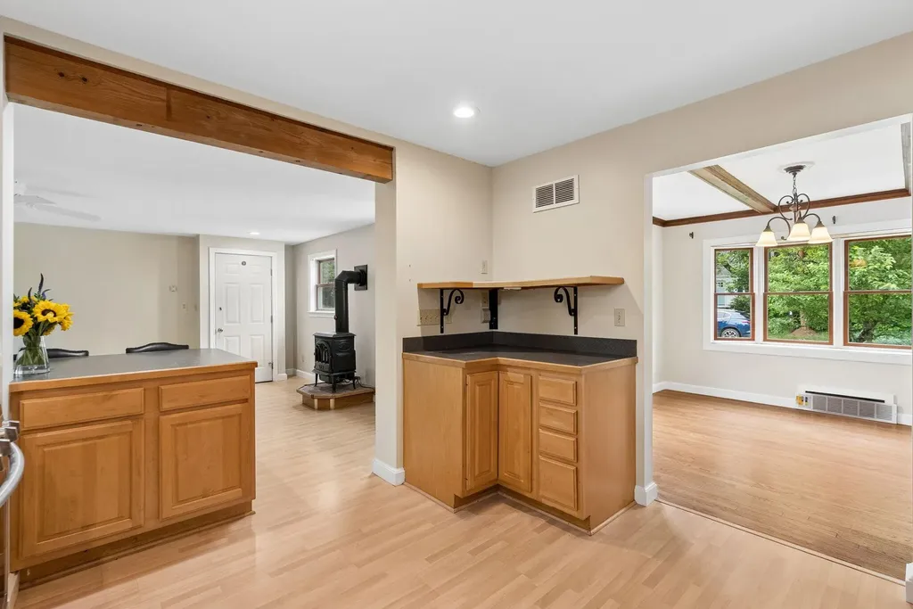 125 Boothby Avenue South Portland ME 04106