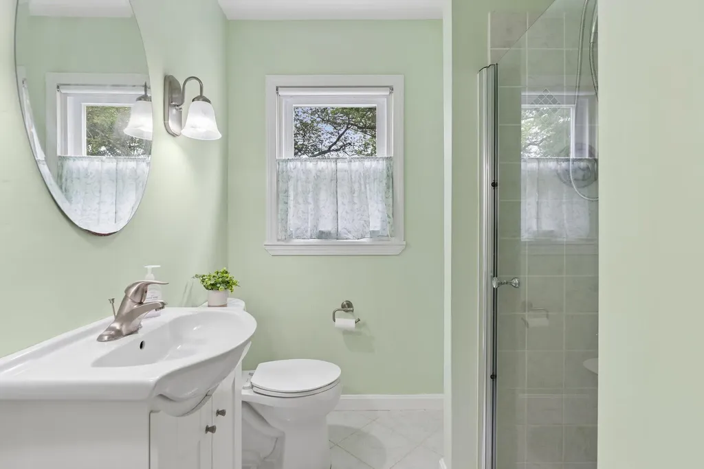 125 Boothby Avenue South Portland ME 04106