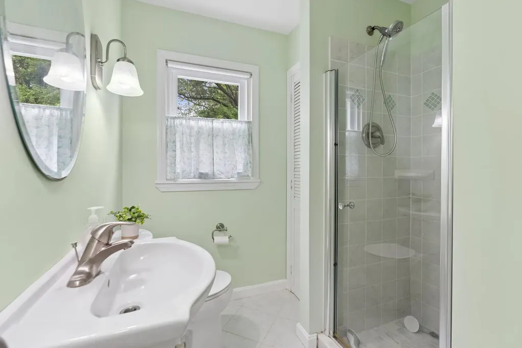 125 Boothby Avenue South Portland ME 04106