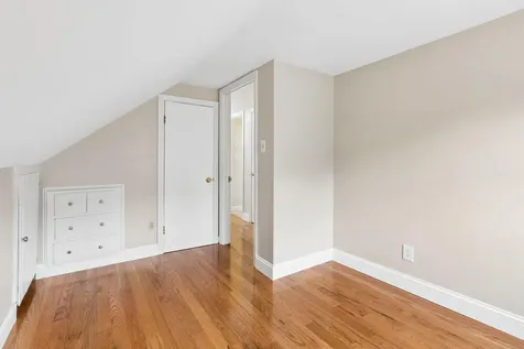 125 Boothby Avenue South Portland ME 04106