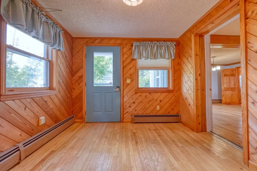 28 Belgrade Road Oakland ME 04963