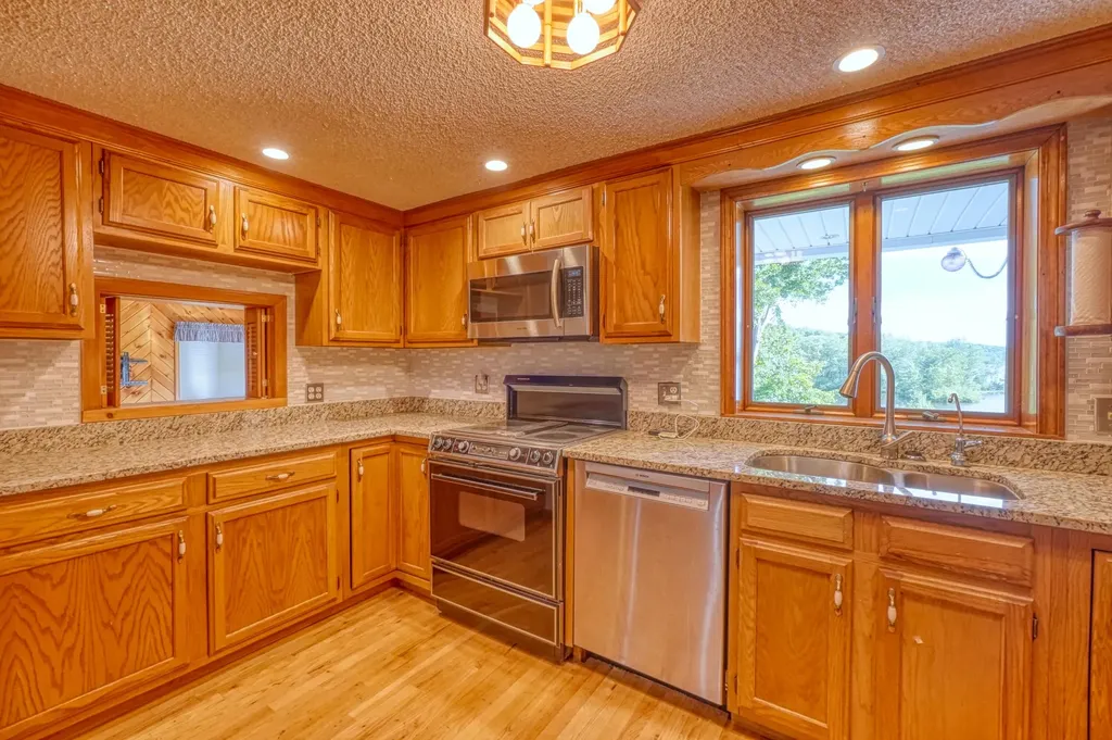 28 Belgrade Road Oakland ME 04963