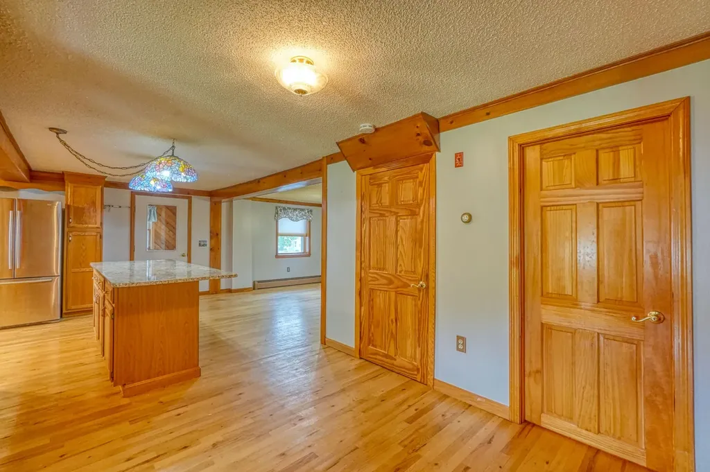 28 Belgrade Road Oakland ME 04963