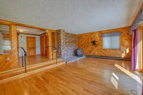 28 Belgrade Road Oakland ME 04963