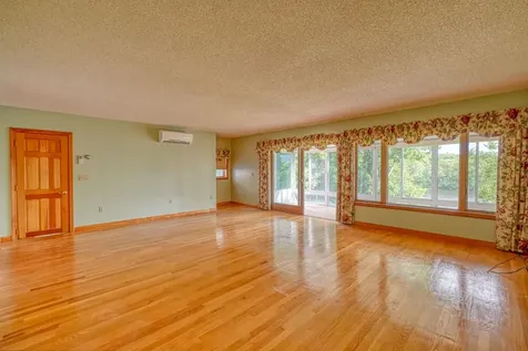 28 Belgrade Road Oakland ME 04963