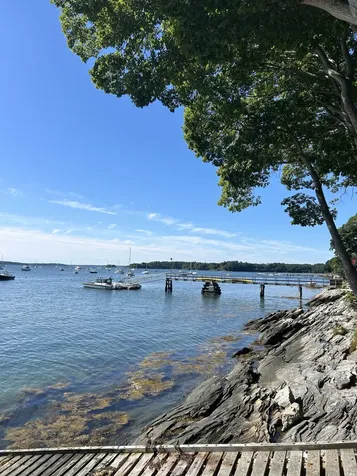 199 Foreside Road Falmouth ME 04105