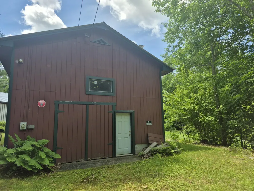 192 Dutch Gap Road Chesterville ME 04938