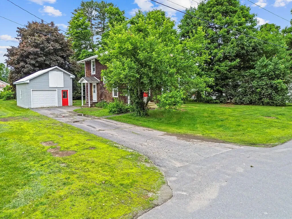 7 James Street Bingham ME 04920