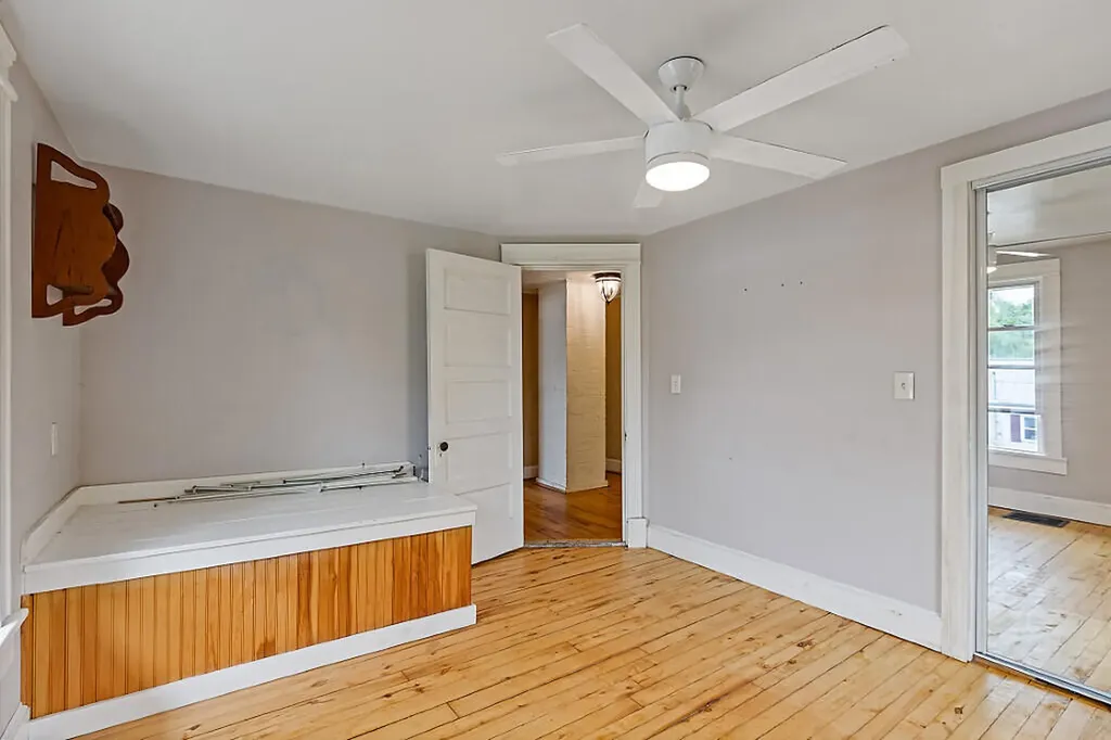 7 James Street Bingham ME 04920
