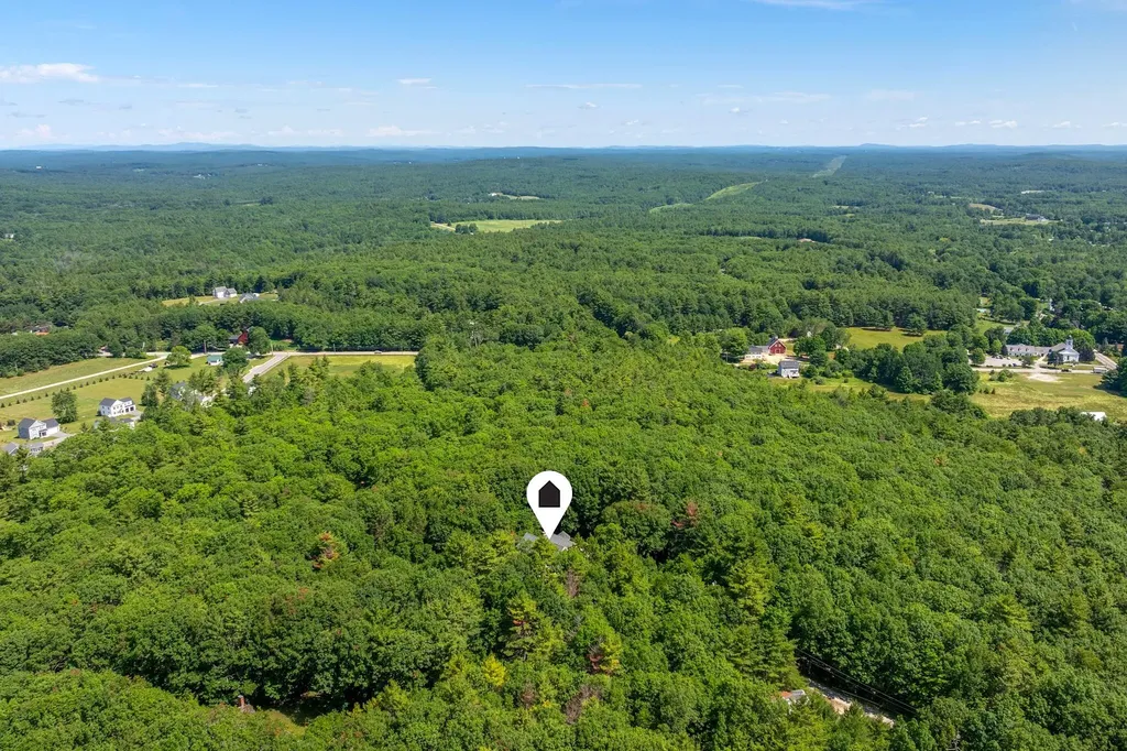 28 Castle Hill Road North Yarmouth ME 04097