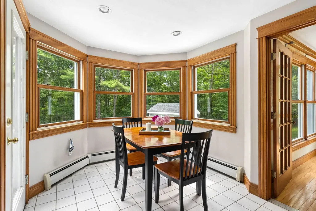 28 Castle Hill Road North Yarmouth ME 04097