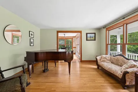 28 Castle Hill Road North Yarmouth ME 04097