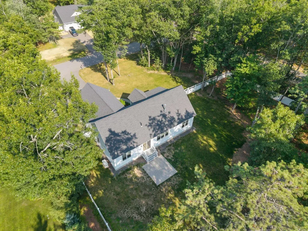 8 Cottonwood Circle Wells ME 04090
