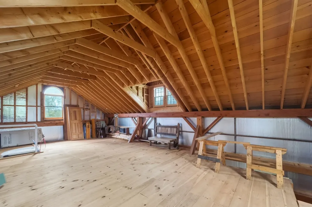 135 Salt Pond Road Cushing ME 04563