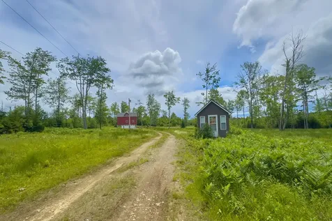 135 Salt Pond Road Cushing ME 04563