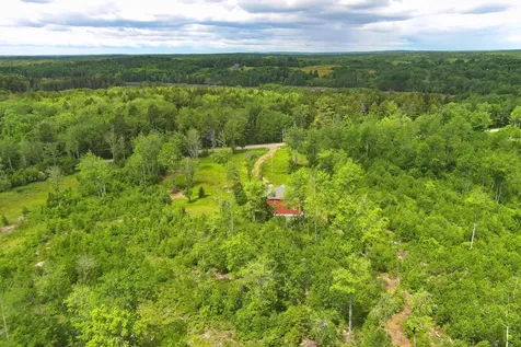 135 Salt Pond Road Cushing ME 04563