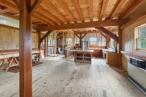 135 Salt Pond Road Cushing ME 04563
